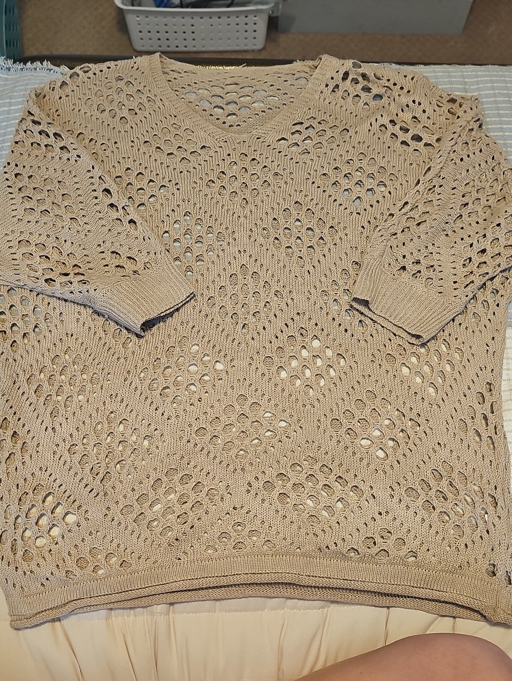 Women’s Open-Knit V-Neck Sweater in Beige